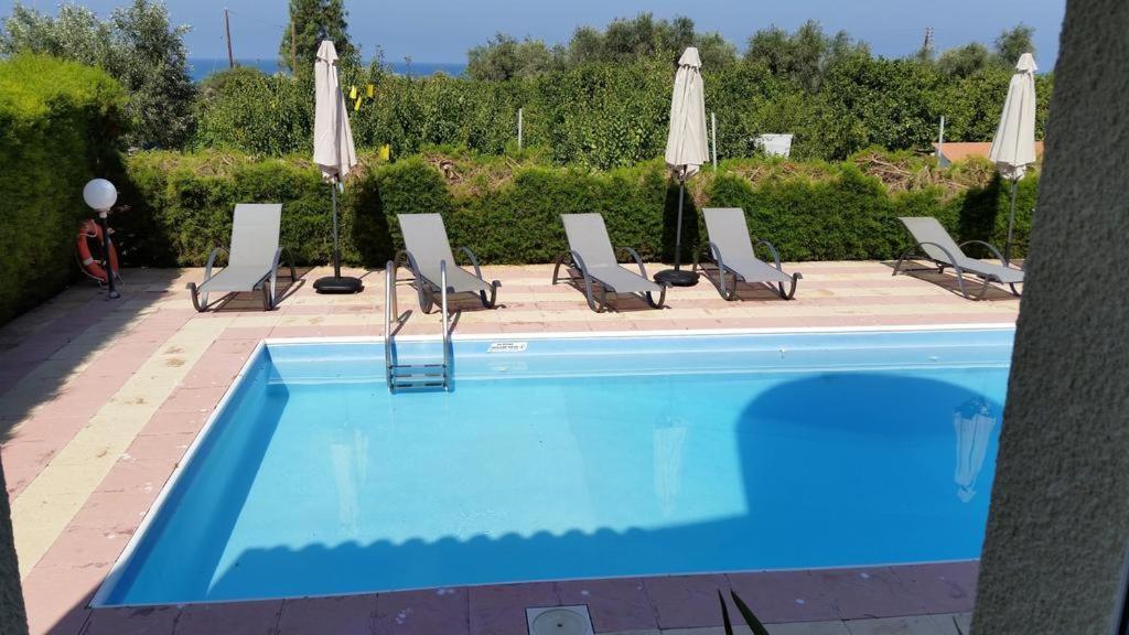 Villa SotiroullaKato Yialia エクステリア 写真